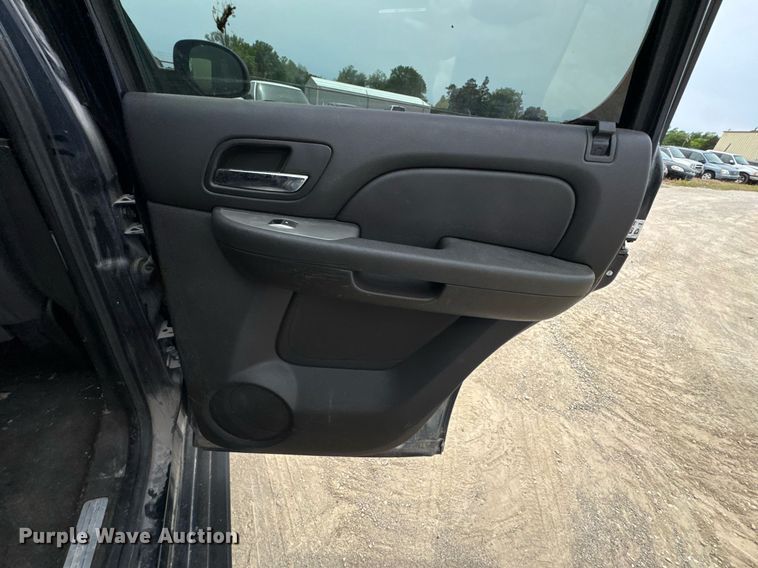 image for item DU9034 2008 Chevrolet Tahoe Police SUV