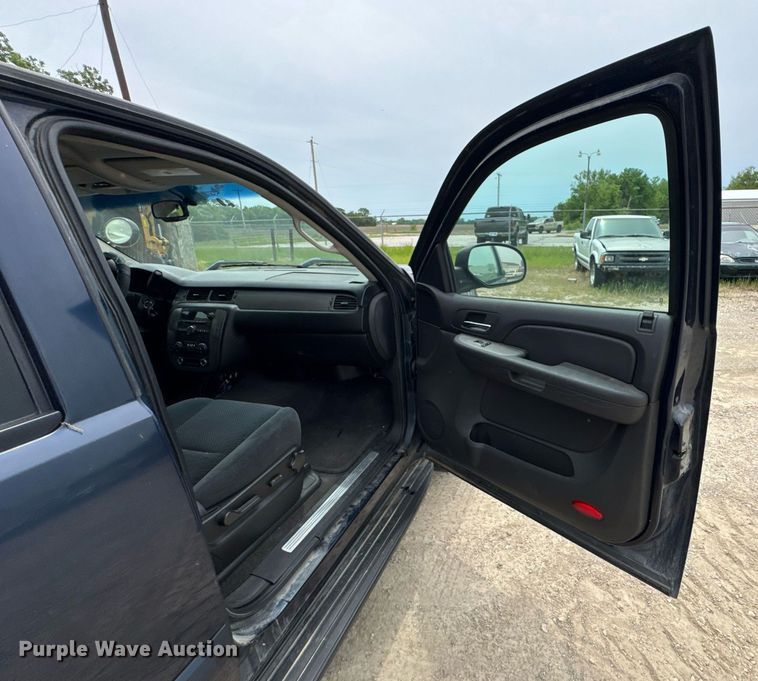 image for item DU9034 2008 Chevrolet Tahoe Police SUV