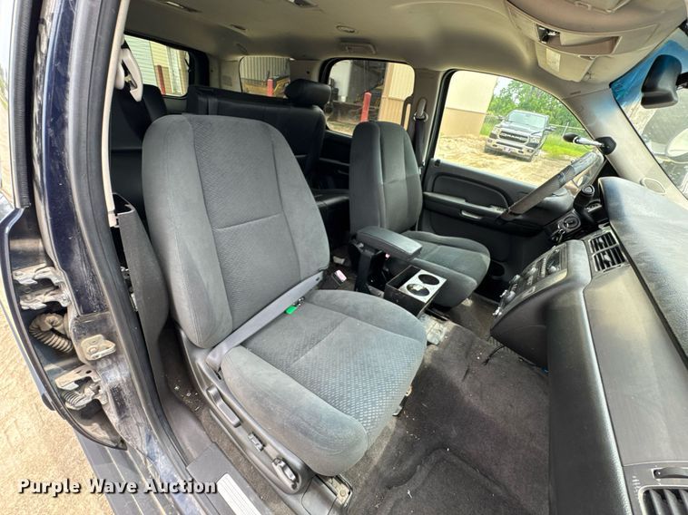 image for item DU9034 2008 Chevrolet Tahoe Police SUV