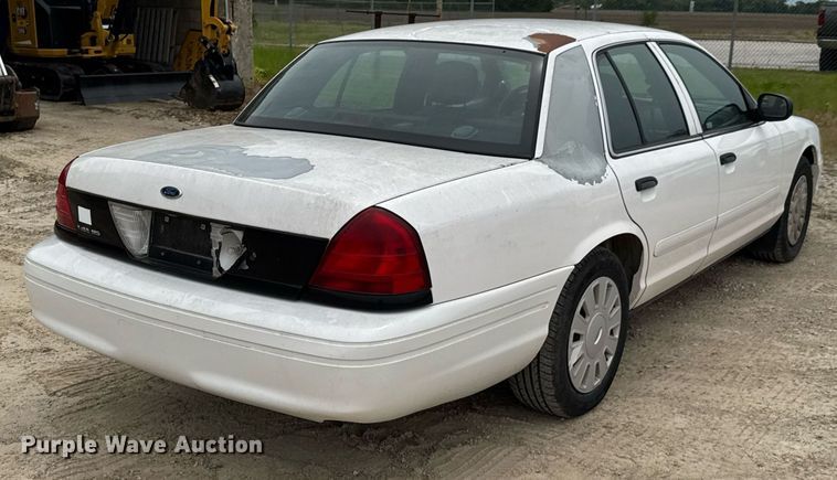 image for item DU9036 2006 Ford Crown Victoria Police Interceptor 