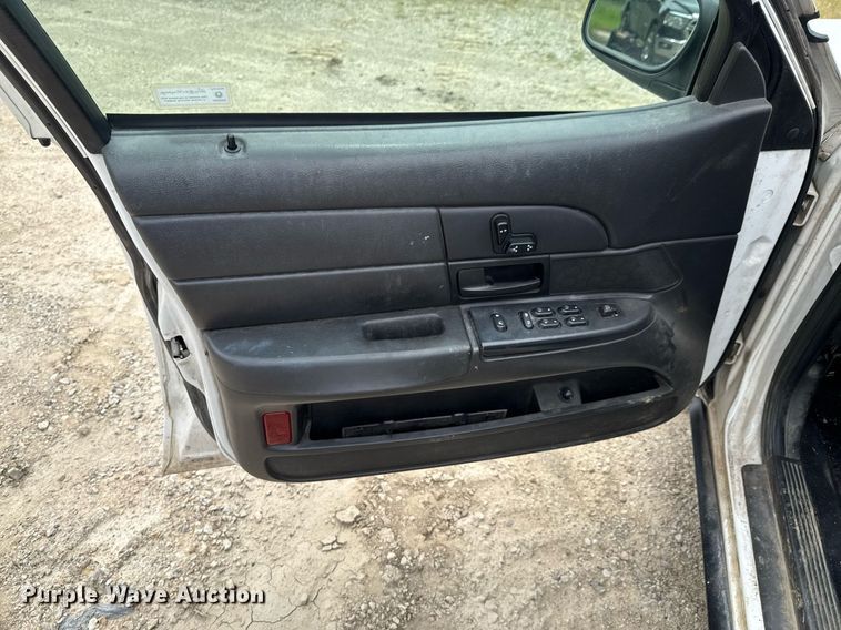 image for item DU9036 2006 Ford Crown Victoria Police Interceptor 