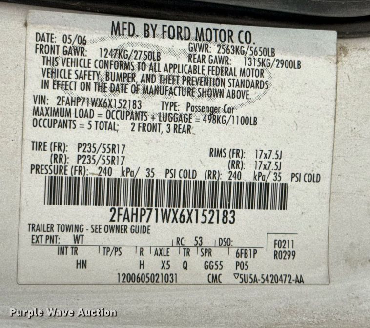 image for item DU9036 2006 Ford Crown Victoria Police Interceptor 