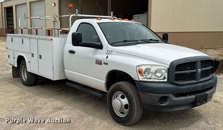 image for item DU9037 2008 Dodge Ram 3500 utility bed pickup truck