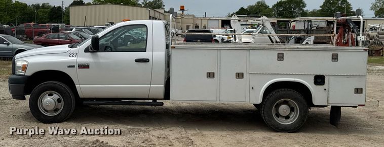 image for item DU9037 2008 Dodge Ram 3500 utility bed pickup truck