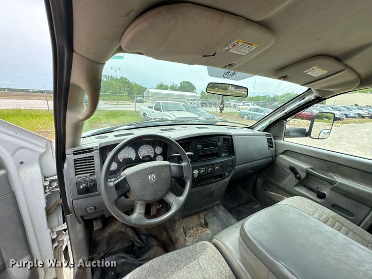 image for item DU9037 2008 Dodge Ram 3500 utility bed pickup truck