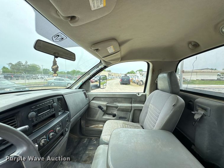 image for item DU9037 2008 Dodge Ram 3500 utility bed pickup truck