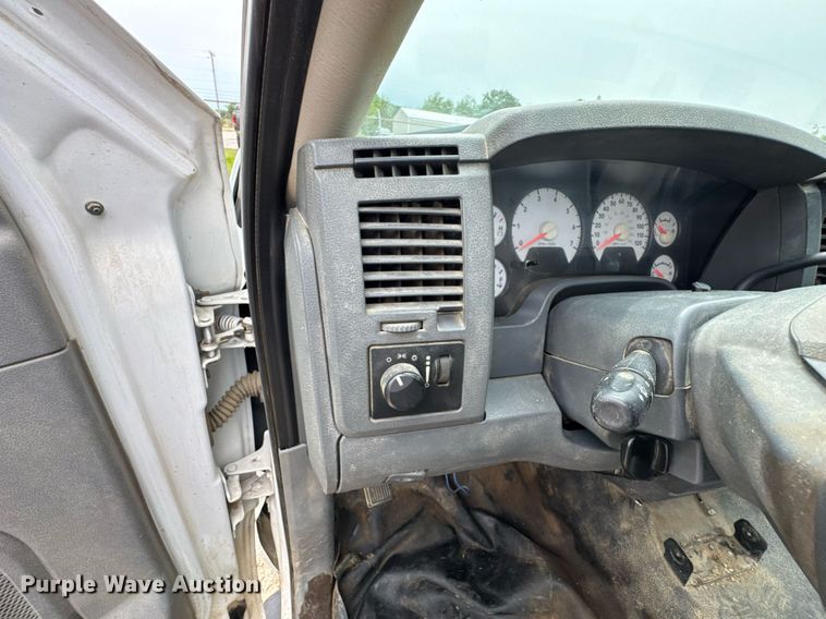 image for item DU9037 2008 Dodge Ram 3500 utility bed pickup truck