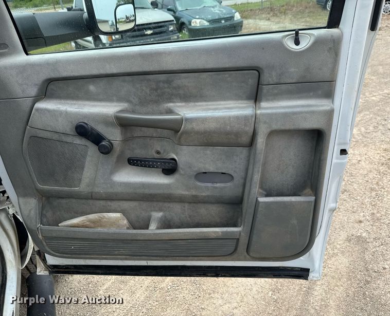 image for item DU9037 2008 Dodge Ram 3500 utility bed pickup truck