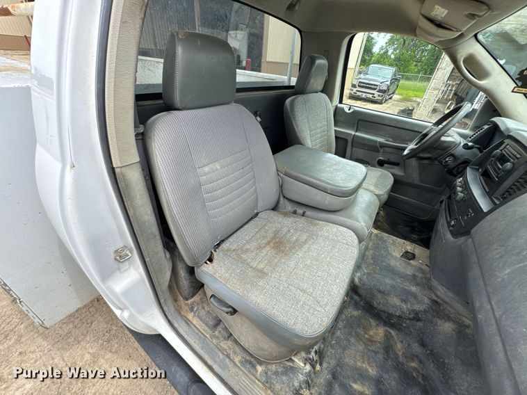 image for item DU9037 2008 Dodge Ram 3500 utility bed pickup truck