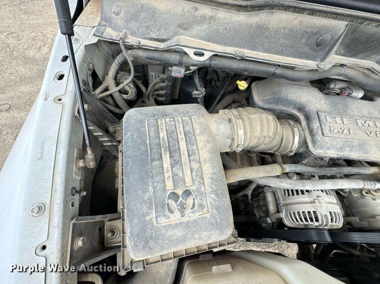 image for item DU9037 2008 Dodge Ram 3500 utility bed pickup truck