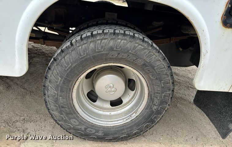 image for item DU9037 2008 Dodge Ram 3500 utility bed pickup truck