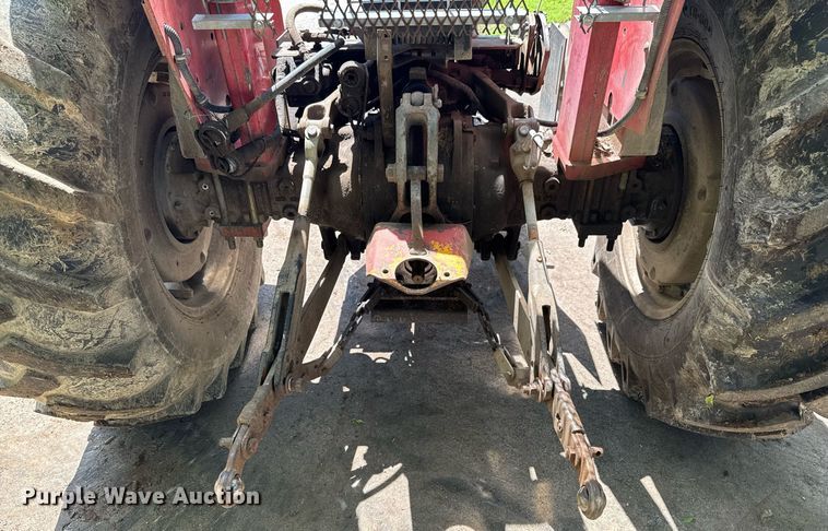 image for item DU9059 1975 Massey Ferguson 265 tractor