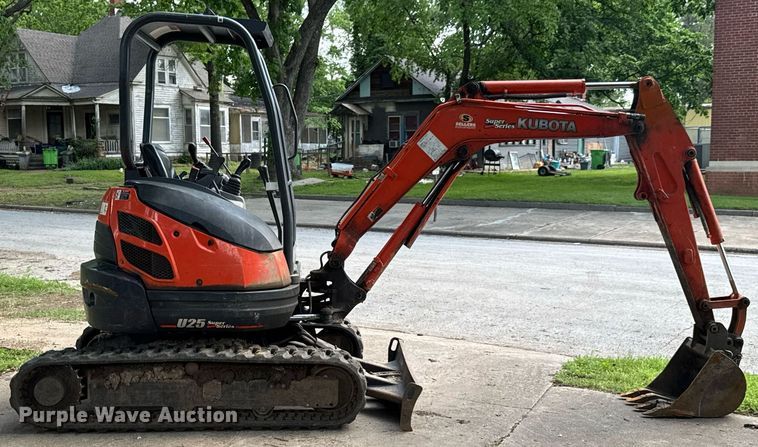 image for item DU9060 Kubota U25 Super Series mini excavator