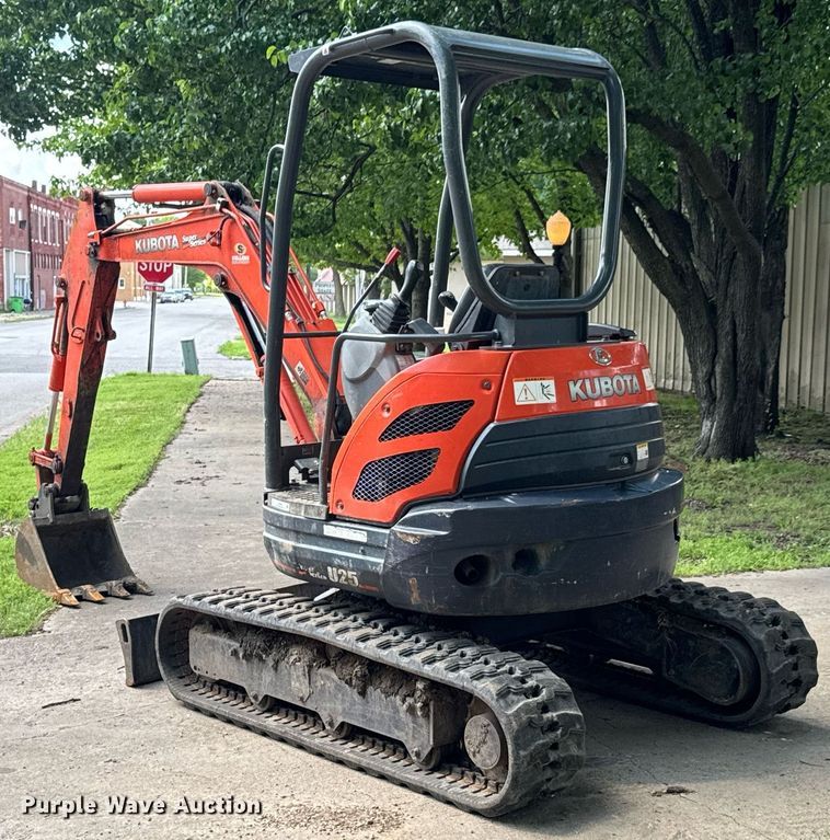 image for item DU9060 Kubota U25 Super Series mini excavator