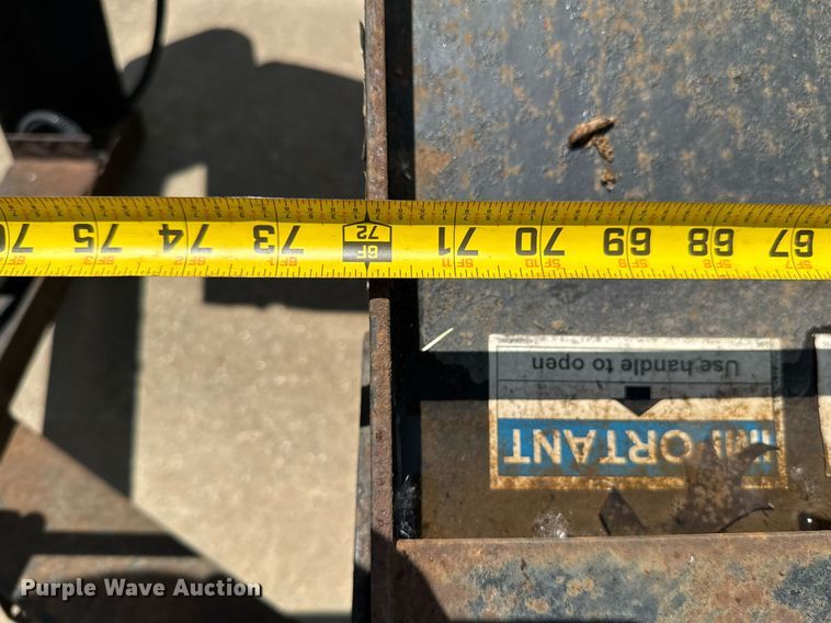 image for item DU9065 Waltco end gate lift