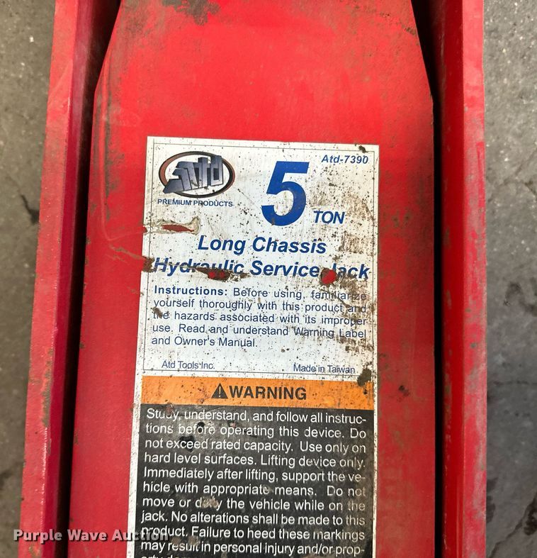 image for item DV0527 Atd floor jack