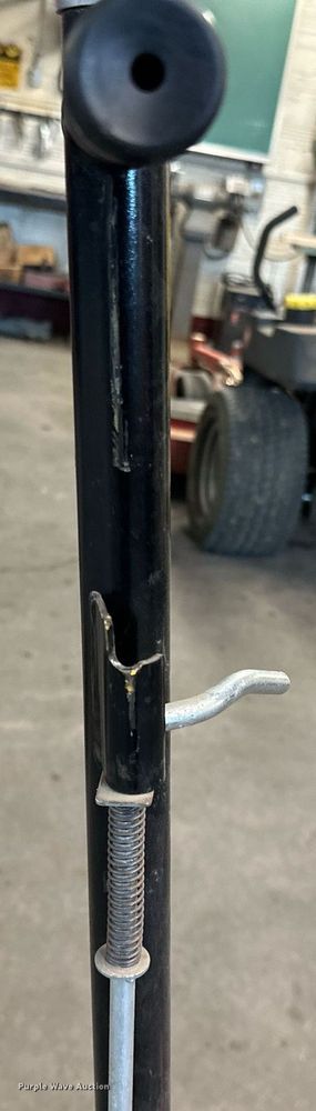 image for item DV0527 Atd floor jack