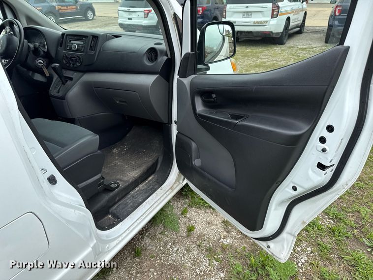 image for item DV2581 2015 Chevrolet City Express LS van
