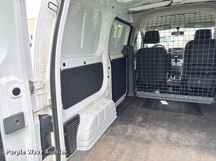 image for item DV2581 2015 Chevrolet City Express LS van