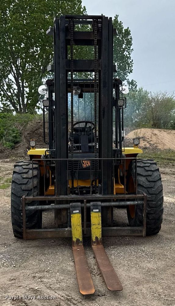 image for item DV2584 2011 JCB 940 forklift
