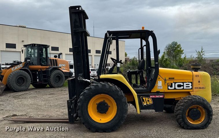 image for item DV2584 2011 JCB 940 forklift