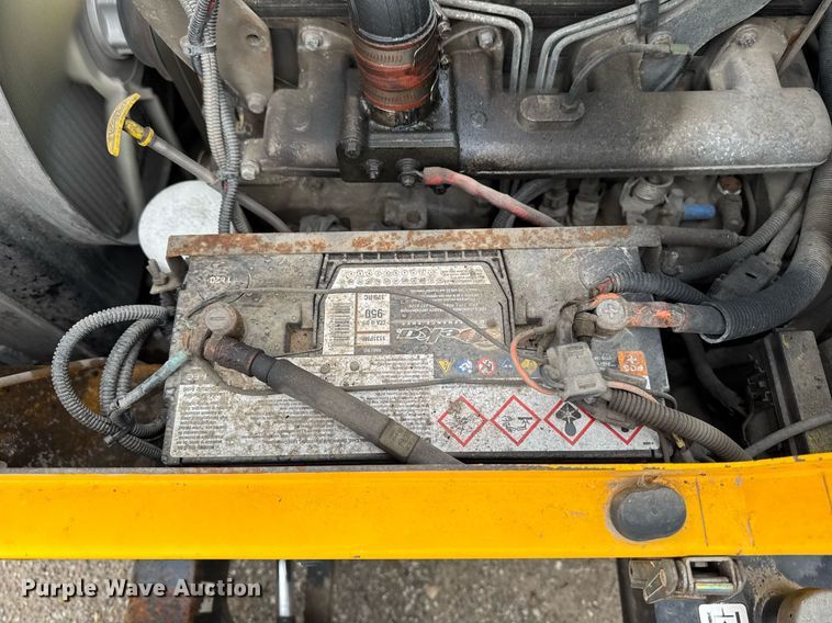 image for item DV2584 2011 JCB 940 forklift