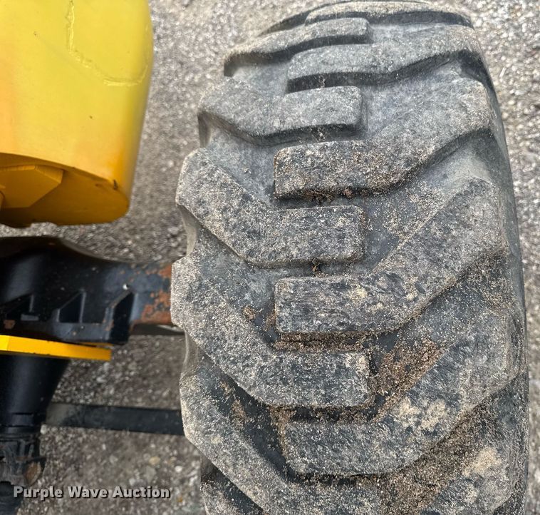 image for item DV2584 2011 JCB 940 forklift