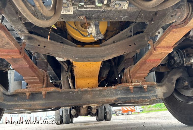 image for item DV2585 2007 Chevrolet C8500 bucket truck