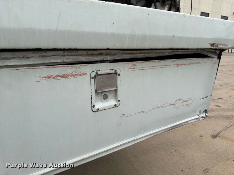 image for item DV2585 2007 Chevrolet C8500 bucket truck