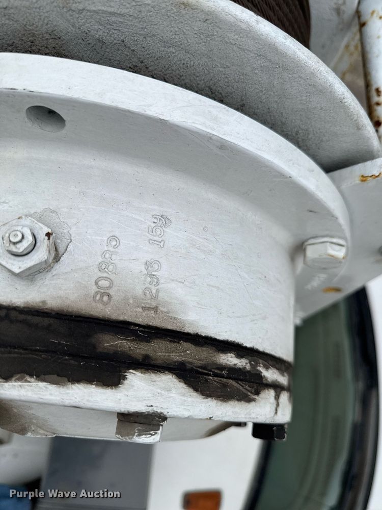 image for item DV2585 2007 Chevrolet C8500 bucket truck