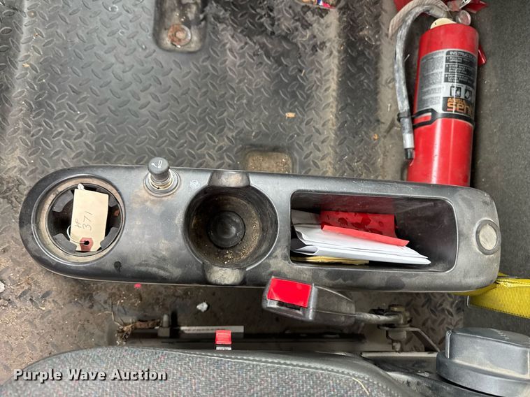 image for item DV2585 2007 Chevrolet C8500 bucket truck