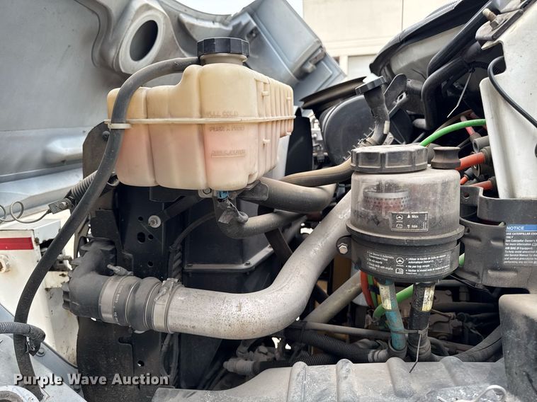 image for item DV2585 2007 Chevrolet C8500 bucket truck