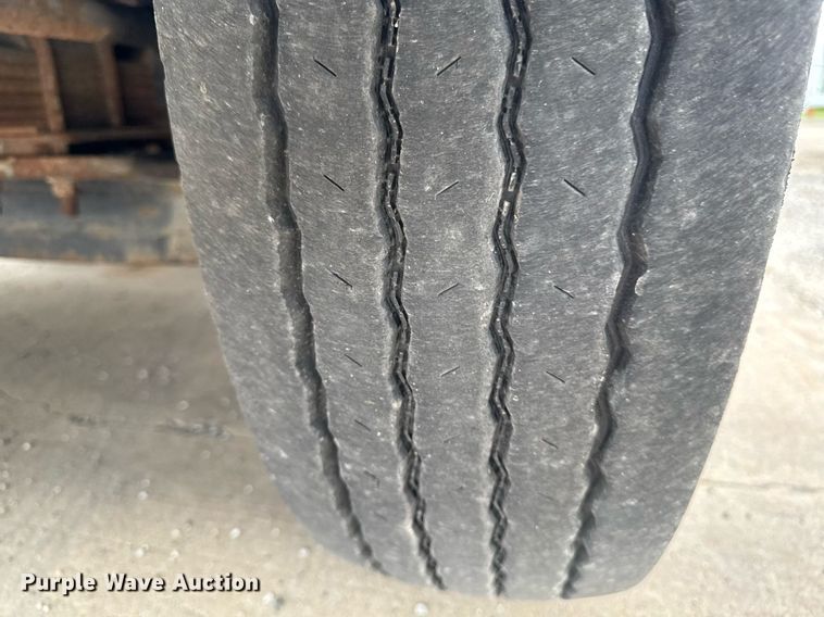 image for item DV2585 2007 Chevrolet C8500 bucket truck