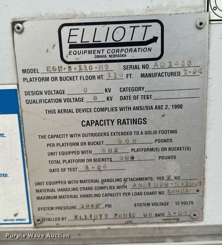 image for item DV2585 2007 Chevrolet C8500 bucket truck