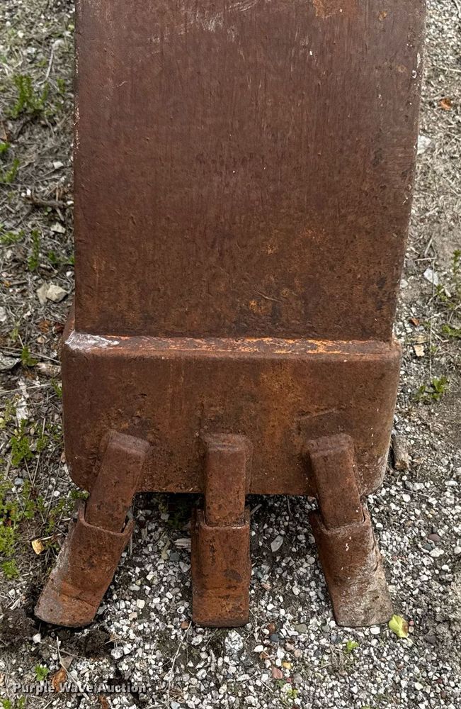 image for item DV2588 12