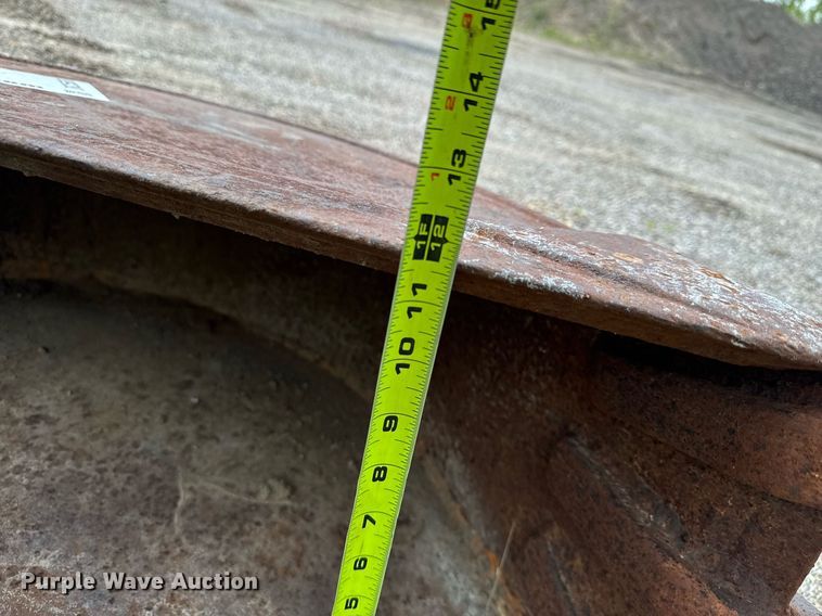 image for item DV2588 12