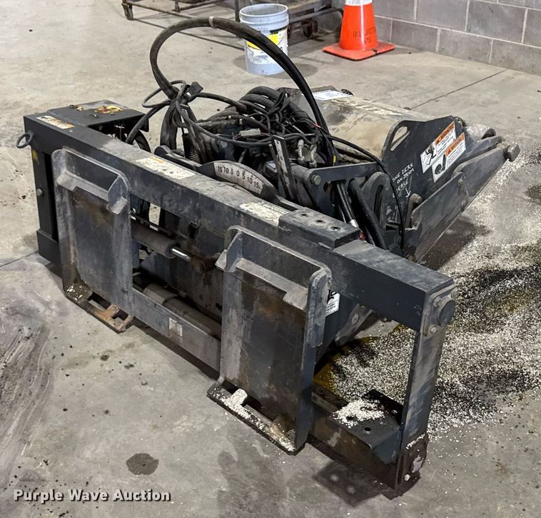 image for item DV2589 Altec CP18ATD skid steer cold planer