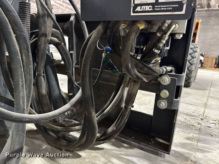 image for item DV2589 Altec CP18ATD skid steer cold planer