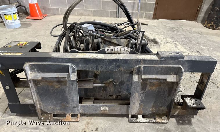 image for item DV2589 Altec CP18ATD skid steer cold planer