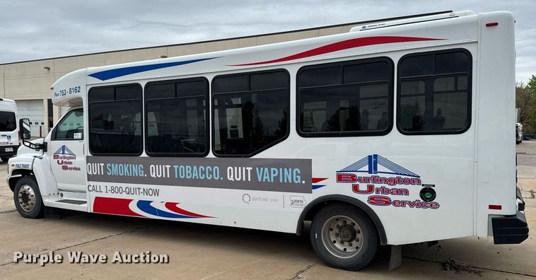 image for item DV2590 2009 Eldorado National shuttle bus