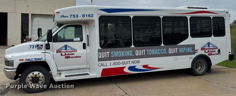 image for item DV2590 2009 Eldorado National shuttle bus