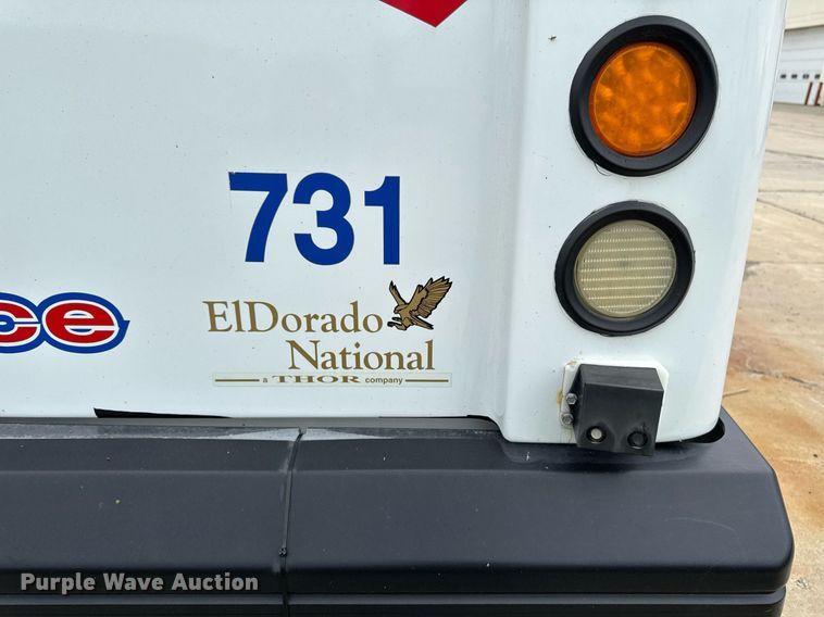 image for item DV2590 2009 Eldorado National shuttle bus