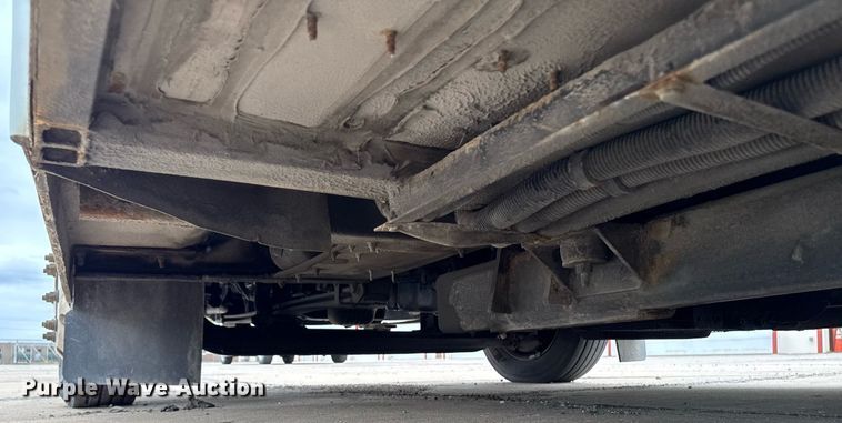 image for item DV2590 2009 Eldorado National shuttle bus