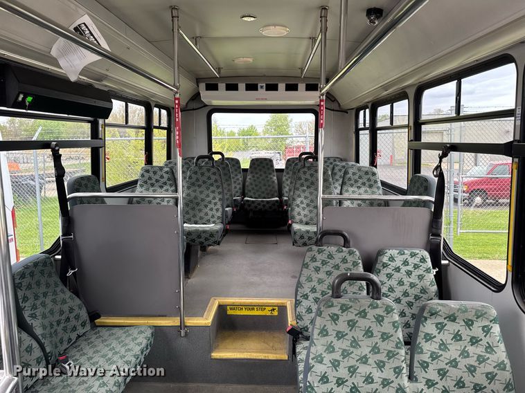 image for item DV2590 2009 Eldorado National shuttle bus