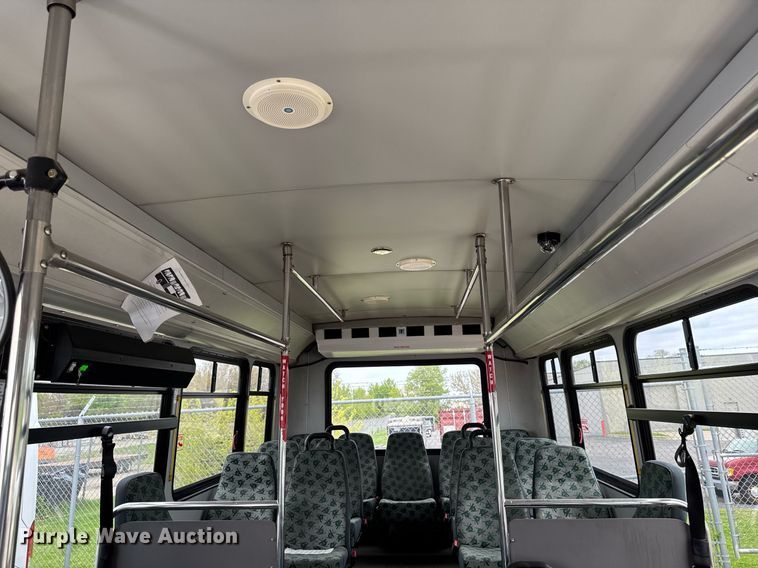 image for item DV2590 2009 Eldorado National shuttle bus