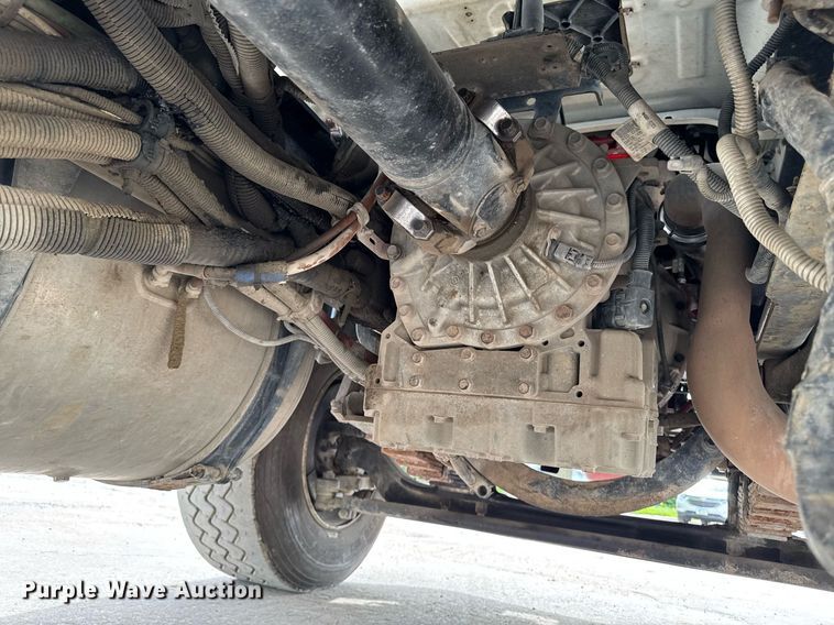 image for item DV2599 2013 Freightliner 108SD dump truck