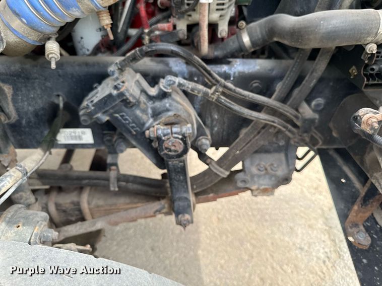 image for item DV2599 2013 Freightliner 108SD dump truck