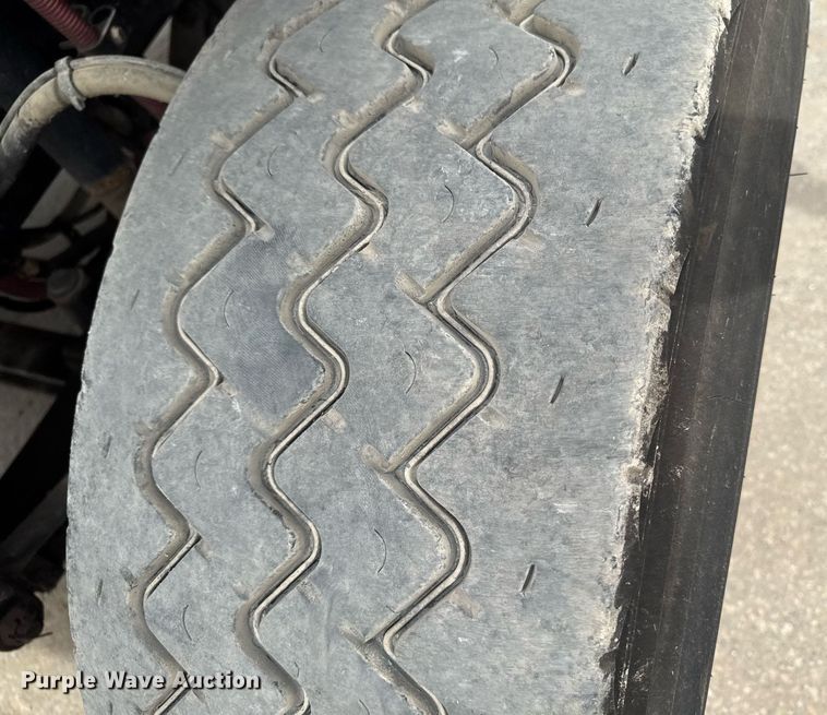 image for item DV2599 2013 Freightliner 108SD dump truck