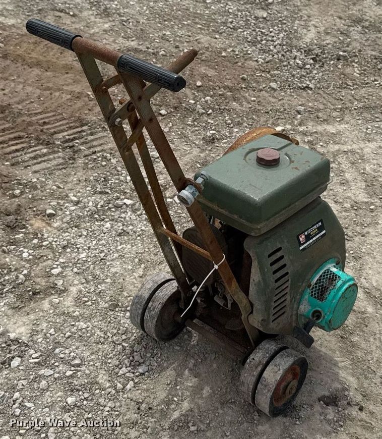 image for item DV2603 Lawn and garden equipment