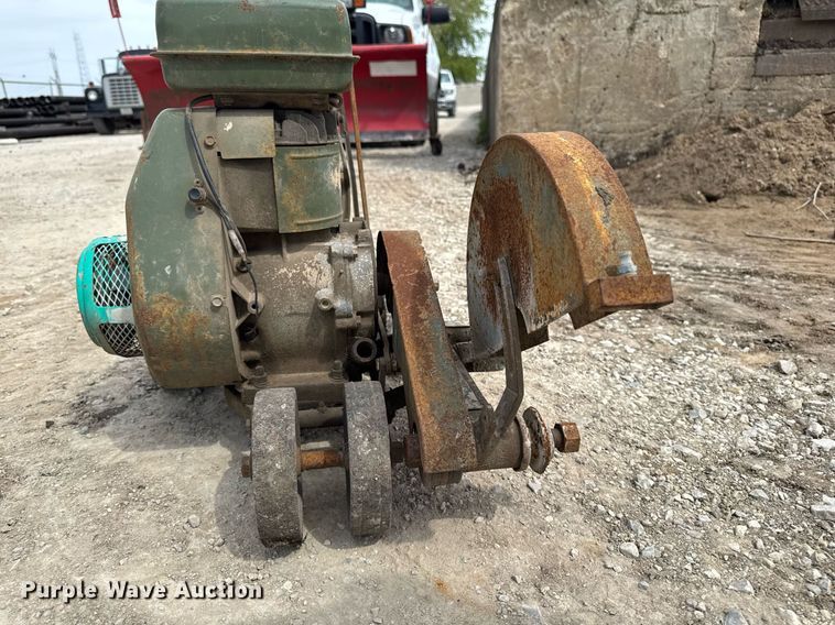 image for item DV2603 Lawn and garden equipment